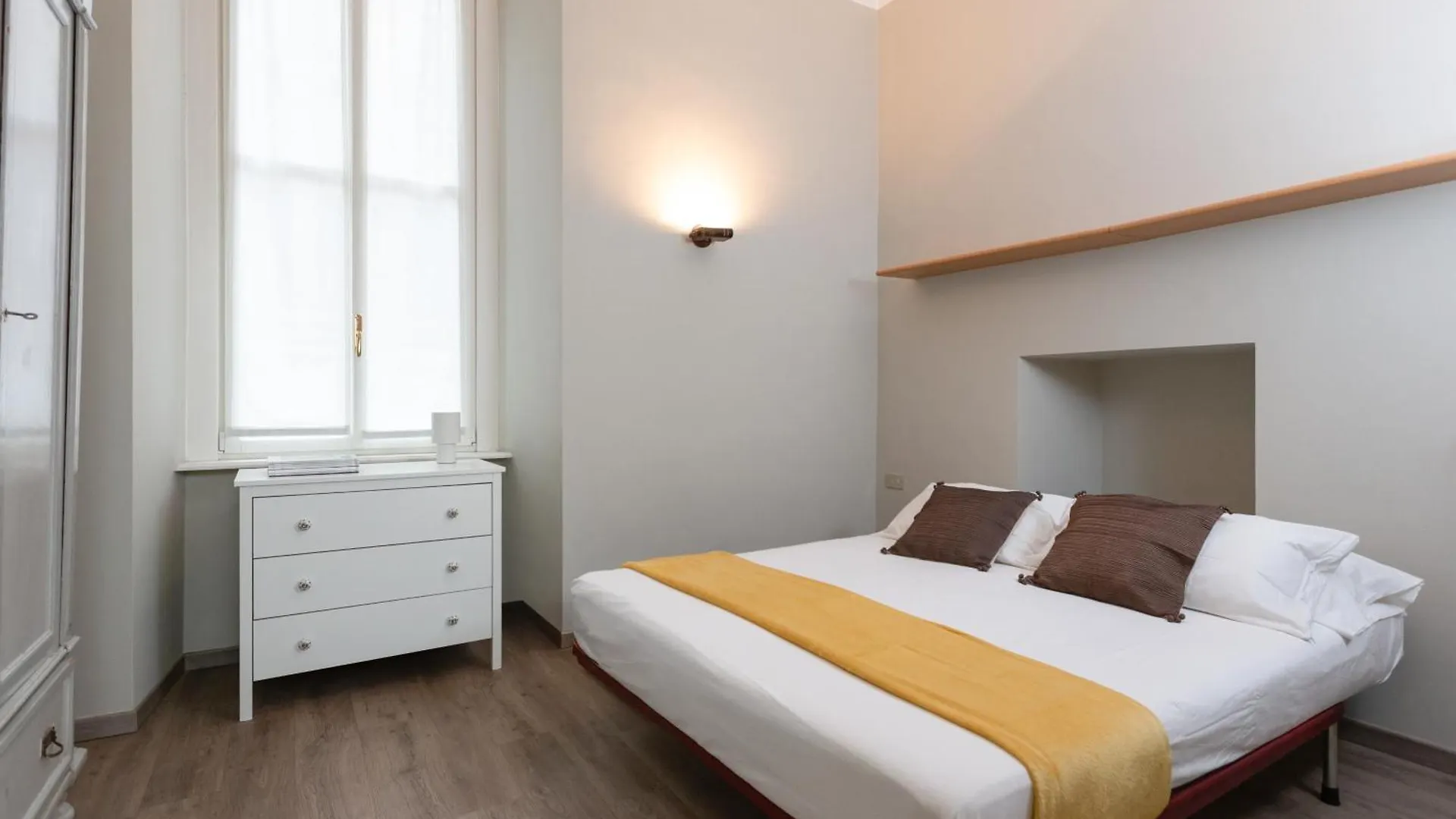Da Laura Home - City Center - M1 Station Milano Appartamento